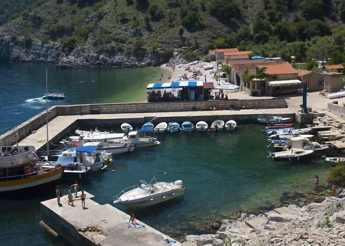 Pansion Tramontana Oda ve Kahvaltı 3*