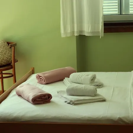 Guest house Pansion Tramontana 3*