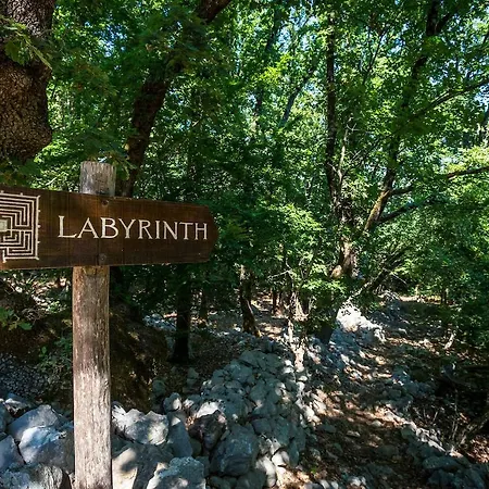 Pansion Tramontana بيت ضيافة 3*