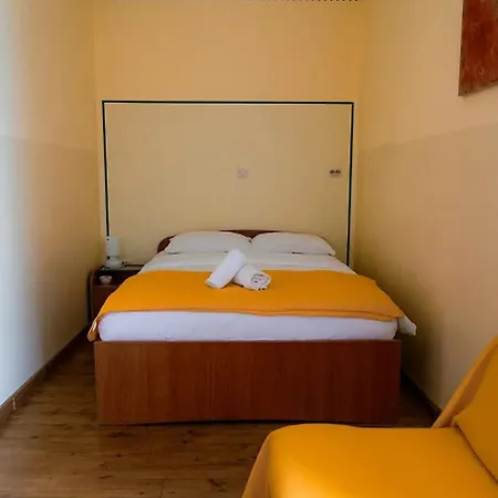 بيت ضيافة Pansion Tramontana بيلي
