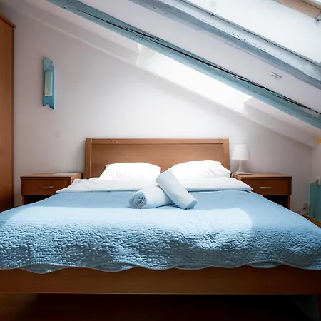 Pansion Tramontana 3* بيلي