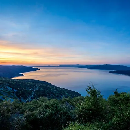 Pansion Tramontana 3* بيلي