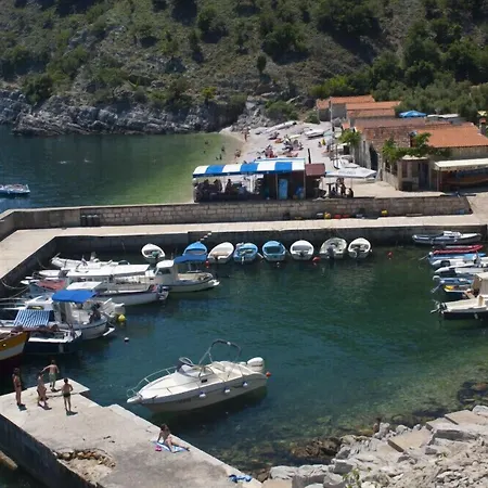 Pansion Tramontana Eco & Sea View In Beli, Cres Bed & Breakfast 3*